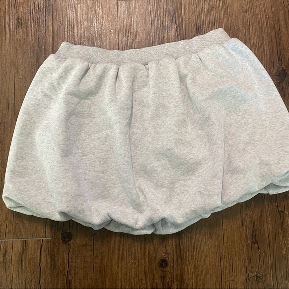 OFFLINE by Aerie Cloud Fleece Bubble Skort L NWT - Picture 7 of 10